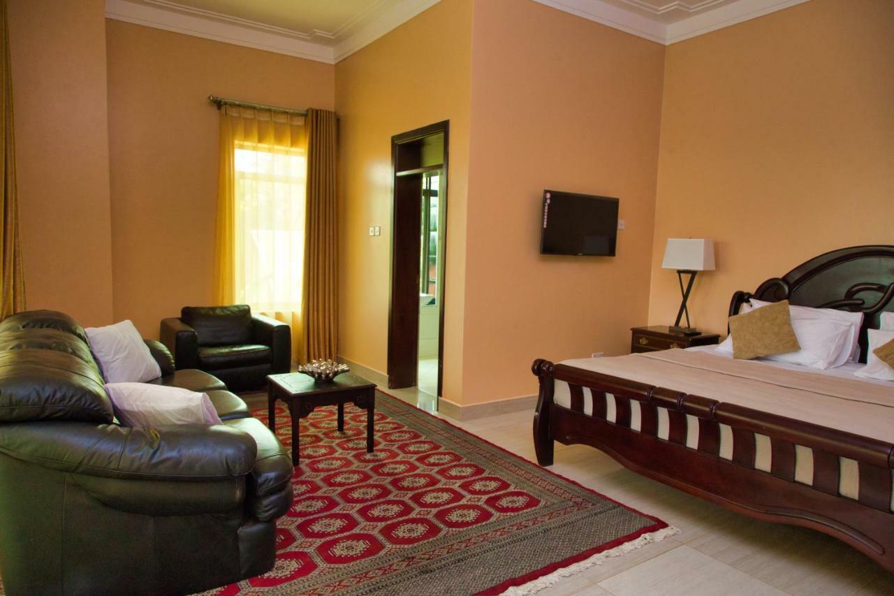 Lakepoint Villa Entebbe Eksteriør bilde